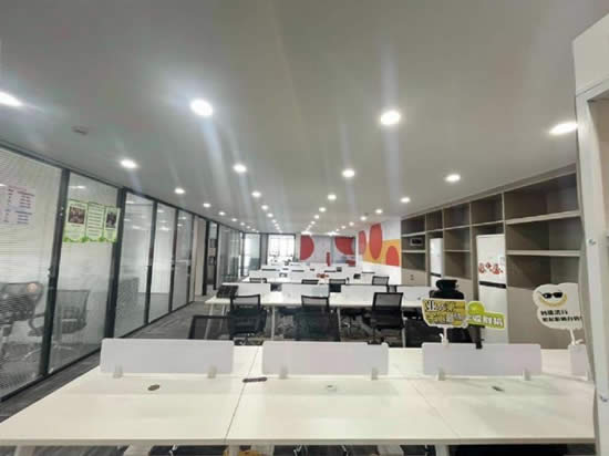 鸿利商务中心写字楼图片13634