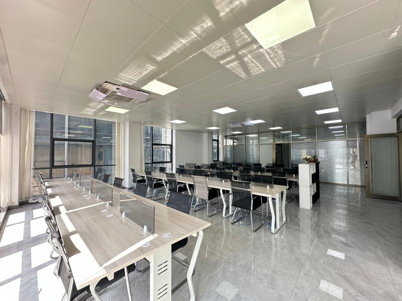 智慧港企业孵化基地写字楼图片15439