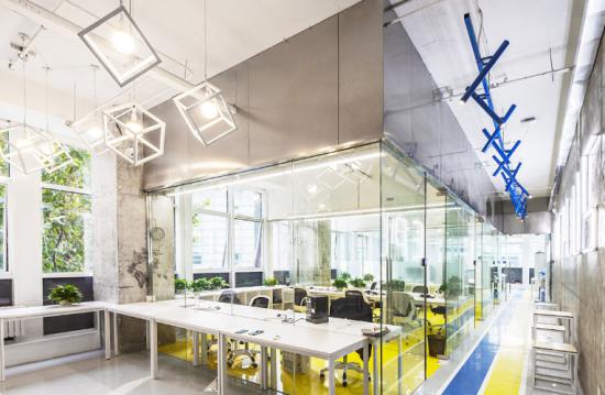 天河写字楼办公室装修设计时的省钱小窍门